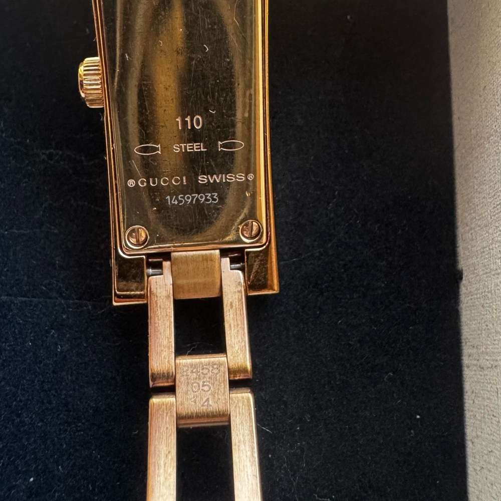 AUTHENTIC GUCCI Square Face Watch Ladies - Picture 8 of 8